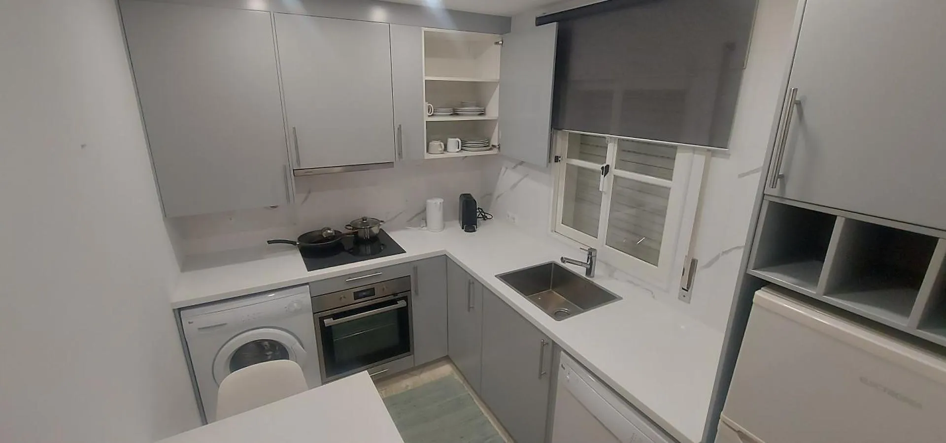 Gold Strip Oasis - New Town Albufeira Apartment